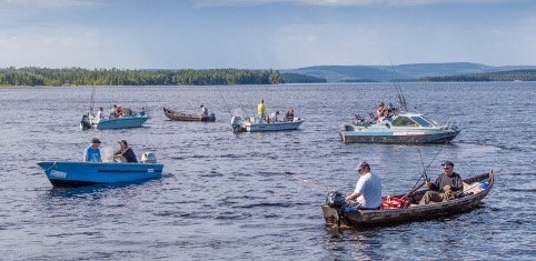 Illustration of fishermen in Kemijärvi